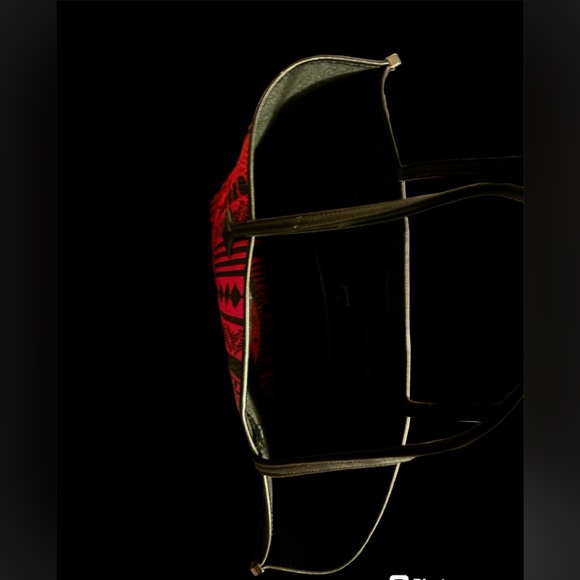 MCM | Bags | Large Monogram Tote Bag Leather Red Black + Dust Bag - Picture 6 of 9